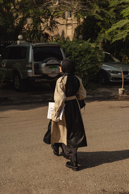 The Contrast Trench Coat - Black & Beige